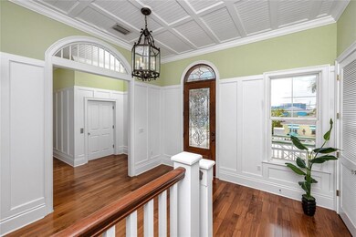 8099 Bayshore Dr, Treasure Island, FL 33706 - photo 7