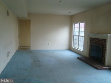 4114 Casey Ct, Alexandria, VA 22306 - photo 3