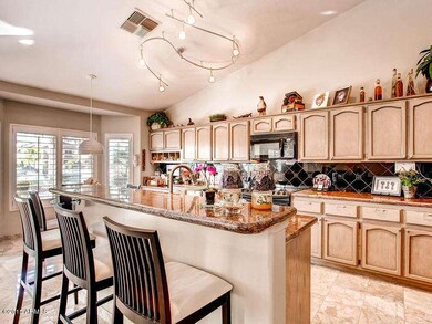 1501 W Emerald Key Ct Gilbert-MLS_Size-0