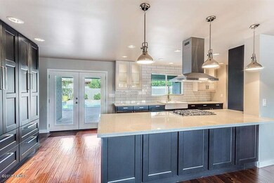 7330 N 12th Ave-6