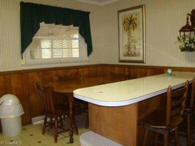 1034 Macon St, Asheboro, NC 27203 - photo 6