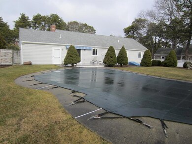 7 Liefs Ln, South Yarmouth, MA 02664 - photo 2