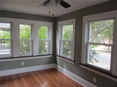 1st Floor Den with Replacement Windows