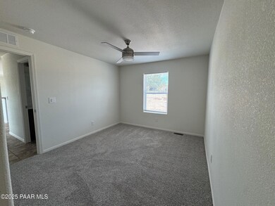 25398 N Juniper Rd, Paulden, AZ 86334 - photo 7