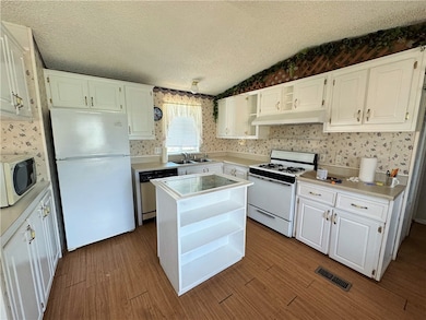 2150 E Devlin Ave, Kingman, AZ 86409 - photo 6