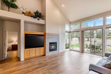 1395 Highland View Loop-7