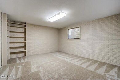 30-E Fairbrook Cir-030