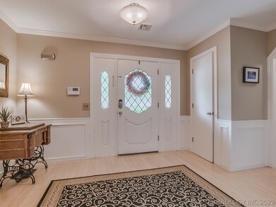 2409 Georgetown Dr, Bartlesville, OK 74006 - photo 4