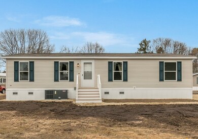 8 Swifts Beach Rd unit 35, Wareham, MA 02571 - photo 3