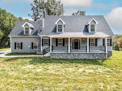 718 Darrell Rye Rd, Erin, TN 37061 - photo 2