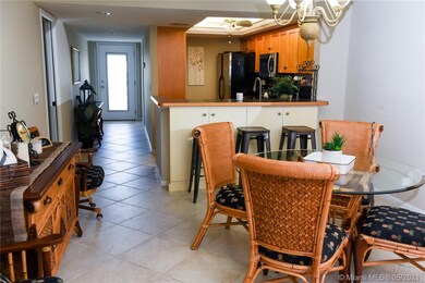 20 NE Plantation Road_306_Dining Room_Kitchen
