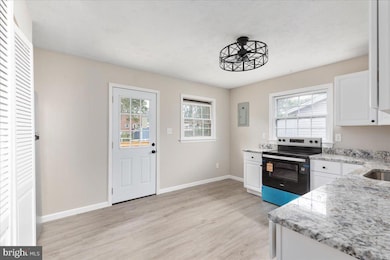 1311 Monroe Ave, Front Royal, VA 22630 - photo 6