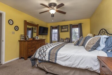 8486 Country View Ln, Hopewell, VA 23860 - photo 6