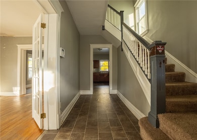 54 Sherrill St, Geneva, NY 14456 - photo 3