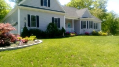 6 Haywood Cir, Mendon, MA 01756 - photo 3