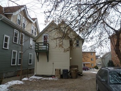 512 W Doty St unit 1, Madison, WI 53703 - photo 3