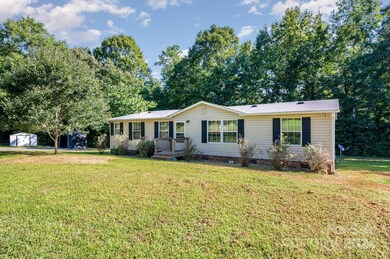 3528 Chapelwood Dr, Gastonia, NC 28052 - photo 3