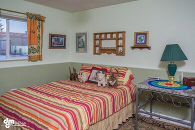 8531 Rebel Ridge Drive-large-006-Bedroom