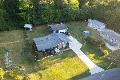 20CircleDrive_Fruitport003A