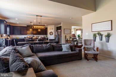 239 Creekwood Dr, Greencastle, PA 17225 - photo 7