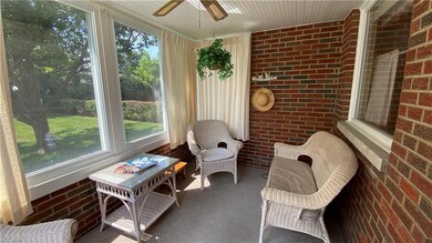 sun room off of kitchen