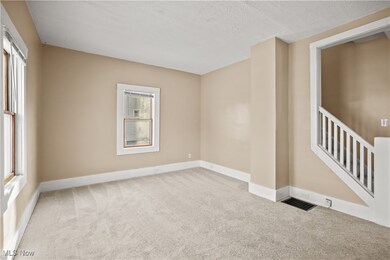 250 E Main St, New London, OH 44851 - photo 5