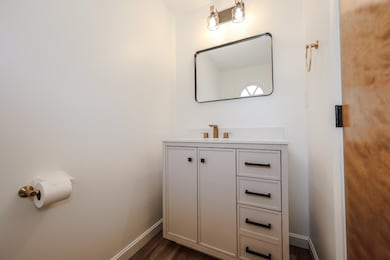 40 Merrimack Dr, MerriMacK, NH 03054 - photo 6