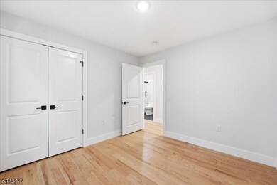62 Hillside Ave unit 1, Newark, NJ 07108 - photo 4