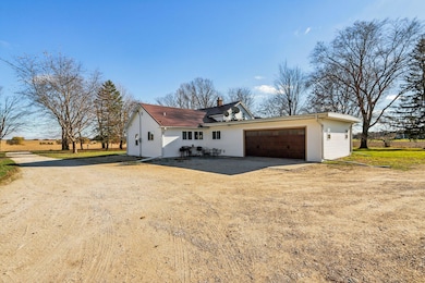 w335n8953 Pleasant View Rd-007