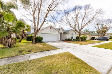 1425 Creeks Edge Ct, Fleming Island, FL 32003 - photo 2