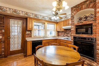 4100 Forest Ave, Des Moines, IA 50311 - photo 7