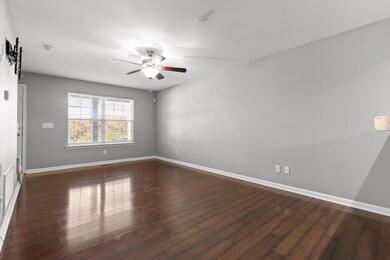 2117 Short Leaf Ln, Soddy-Daisy, TN 37379 - photo 2