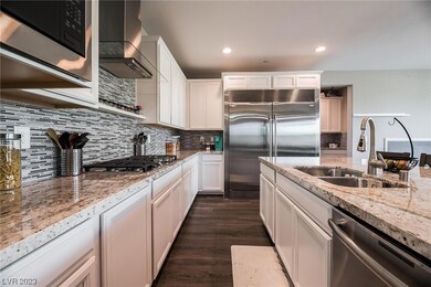 Double side by side refrigerator