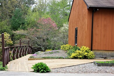 81 Rocky Meadow St, Middleboro, MA 02346 - photo 7