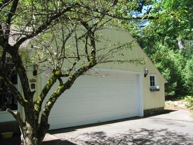 16 Country Club Dr, Monson, MA 01057 - photo 6