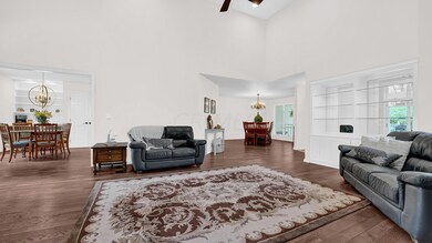 654 Laurel Ridge Dr, Columbus, OH 43230 - photo 5