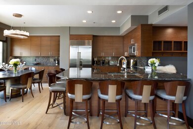 Westin450A_Kitchen
