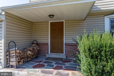 143 Cardinal Rd, Chalfont, PA 18914 - photo 2