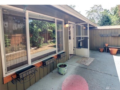 21108 77th Place W unit 103, Edmonds, WA 98026 - photo 4