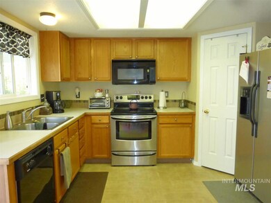 1628 W Georgia Ave, Nampa, ID 83686 - photo 3