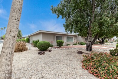 10896 W Thunderbird Blvd, Sun City, AZ 85351 - photo 3