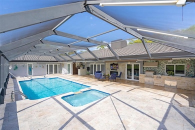 19640 W Saint Andrews Dr, Hialeah, FL 33015 - photo 7