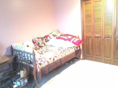 901 N Madison St, Raymore, MO 64083 - photo 5