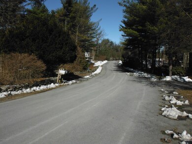 2220 St Andrews Ln, Stroudsburg, PA 18360 - photo 3