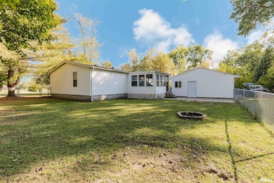 1009 N Mayor Caliper Dr, Colp, IL 62921 - photo 3