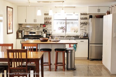 8_Kitchen