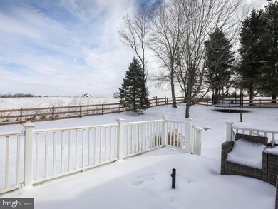 496 Prides Crossing, Shenandoah Junction, WV 25442 - photo 7