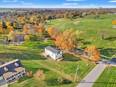 807 Hide Away Cove Rd, Lancaster, KY 40444 - photo 4