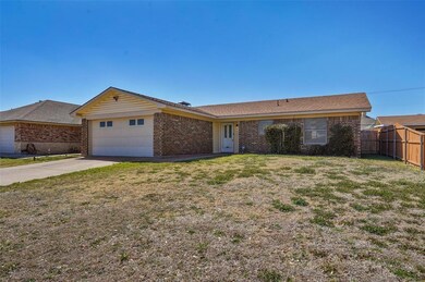 725 Lariat Ln, Fort Worth, TX 76108 - photo 2