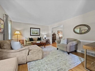 512 E 14th Ave, Naperville, IL 60563 - photo 6